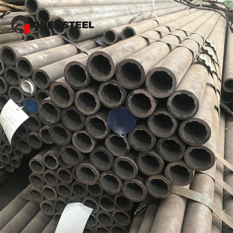 Tubo de aço sem costura multi-estriado