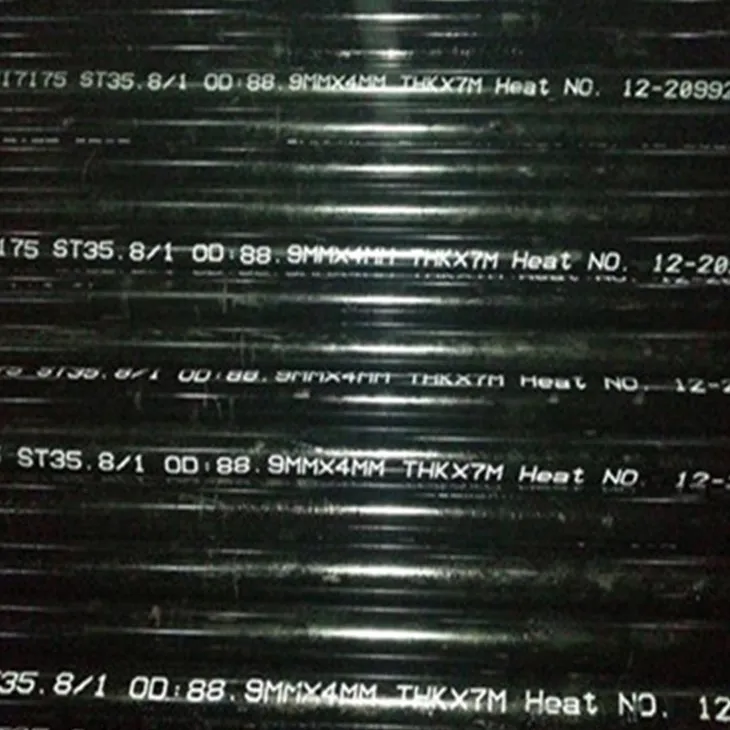 Tubo de aço carbono sem costura DIN 17175 St35.8